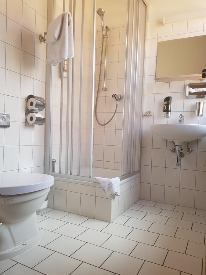 Hotel-Cafe Am Rathaus Гарделеген Екстериор снимка